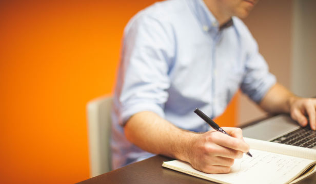 特休假若未按规定处理 企业最高受罚100万