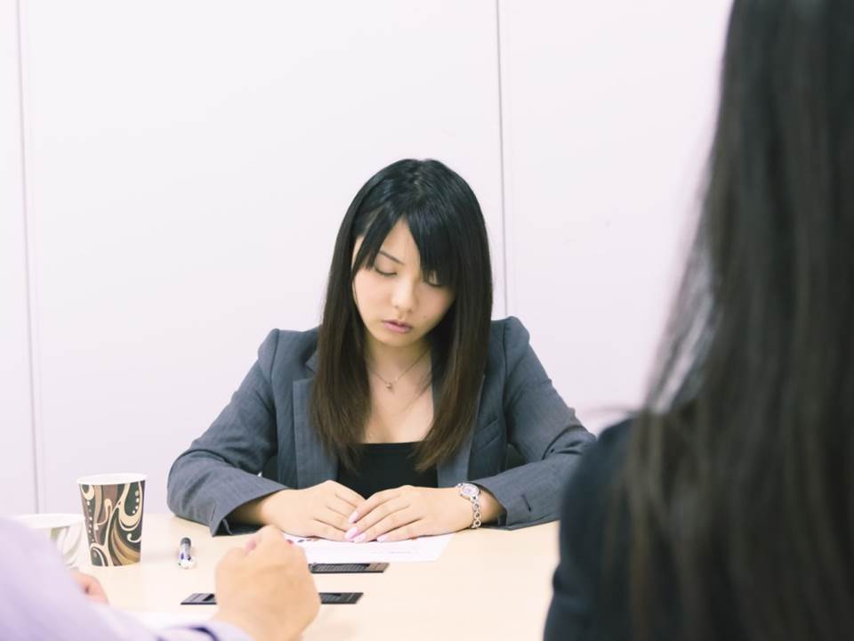 5种上班提神妙招一次曝光！下次想睡觉别再躲厕所了