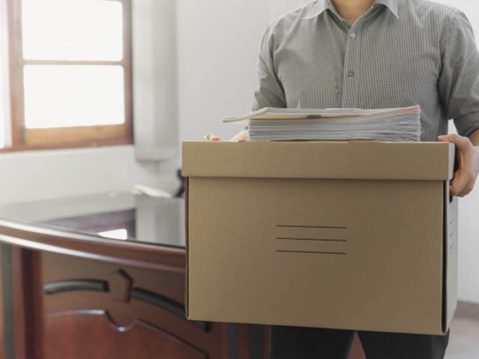 想冲动裸辞吗？3种情况显示，直接提离职反而对你更好