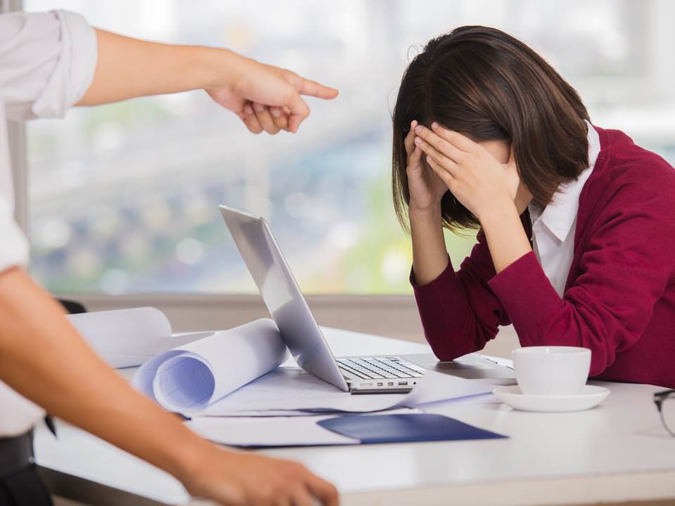 出社会还长不大？5种职场最可怕的错误行为，你还在犯？