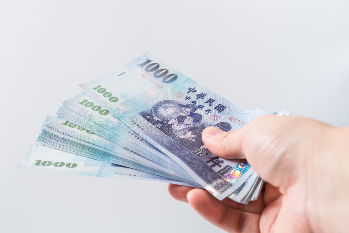 劳保老年年金几岁可以领？明年再延后1岁！3重点秒懂劳保年金请领资格、计算