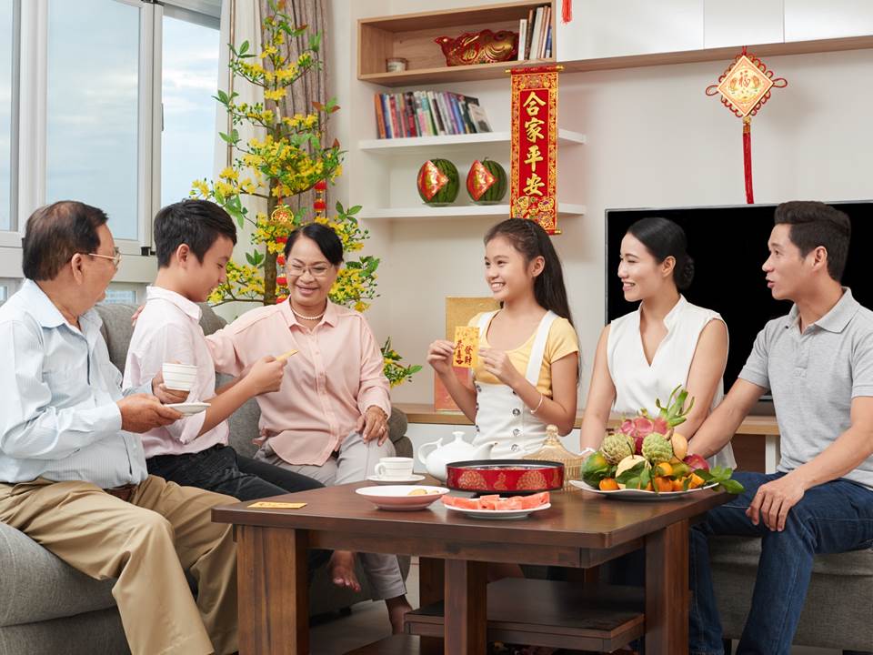 过年长辈最爱聊的话题有？各科系崩溃问答让人大喊：唛搁问