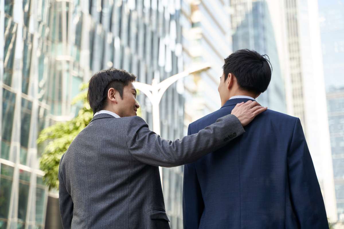 工作出包隐瞒就没人知道？3原因告诉你回报主管的重要性