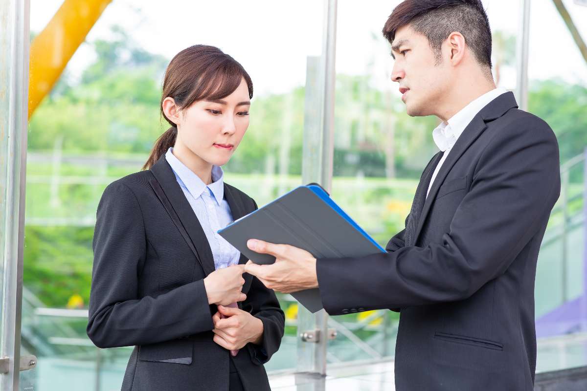 同事捞过界，工作补位还是踩线该如何拿捏？缺乏信任感的你终将惹人嫌