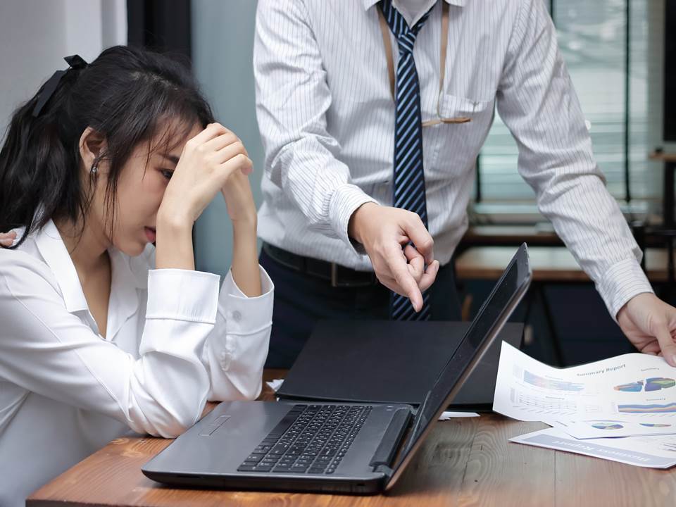 为何无能主管都不会被换掉？不是他后台太硬而是这2大原因