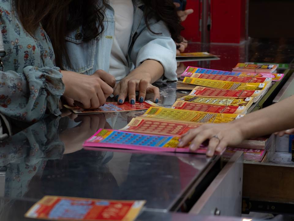 2023过年买哪一款刮刮乐最容易中奖？不是2000元刮刮乐，这张中奖率百分之百