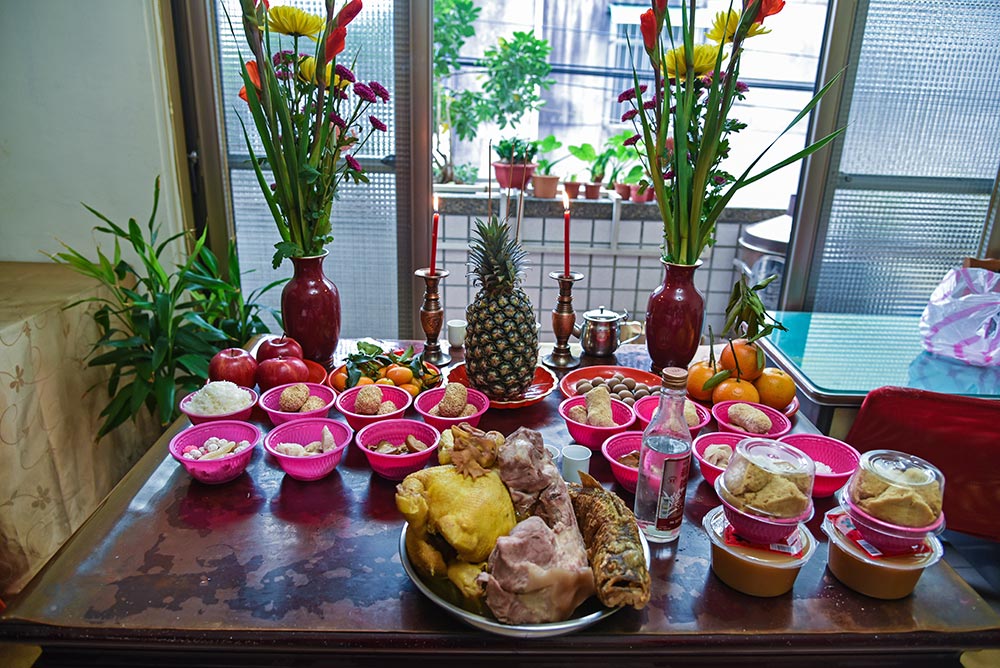 过年前打扫注意！送灶神时间、甜食供品、清囤步骤与禁忌一次懂