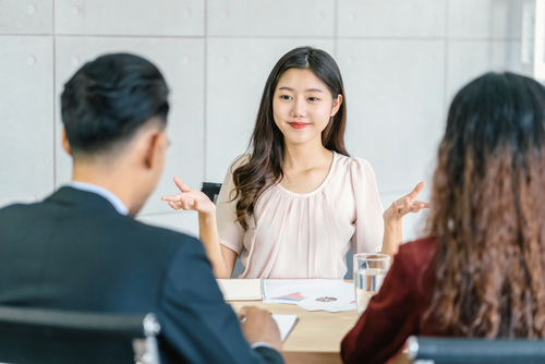 你还有什么问题想问？福利、上下班时间并非不能问！面试官亲授提问人资、用