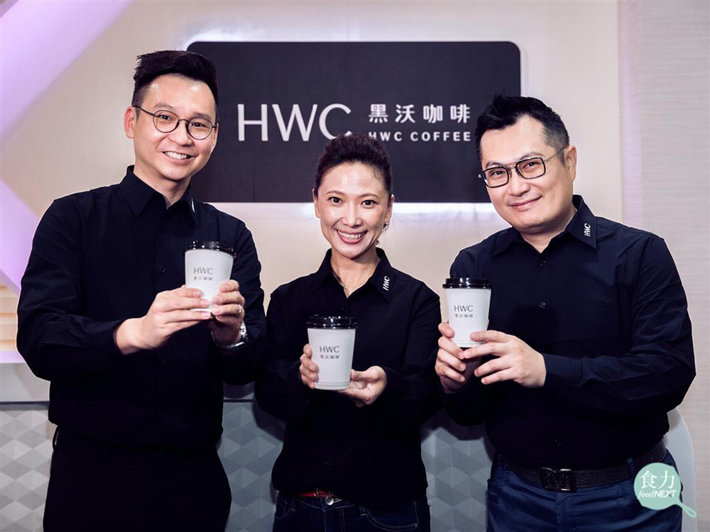 黑沃咖啡打通国际市场！大马展店、滤挂咖啡进军美国市场，创办人林佩霓成功
